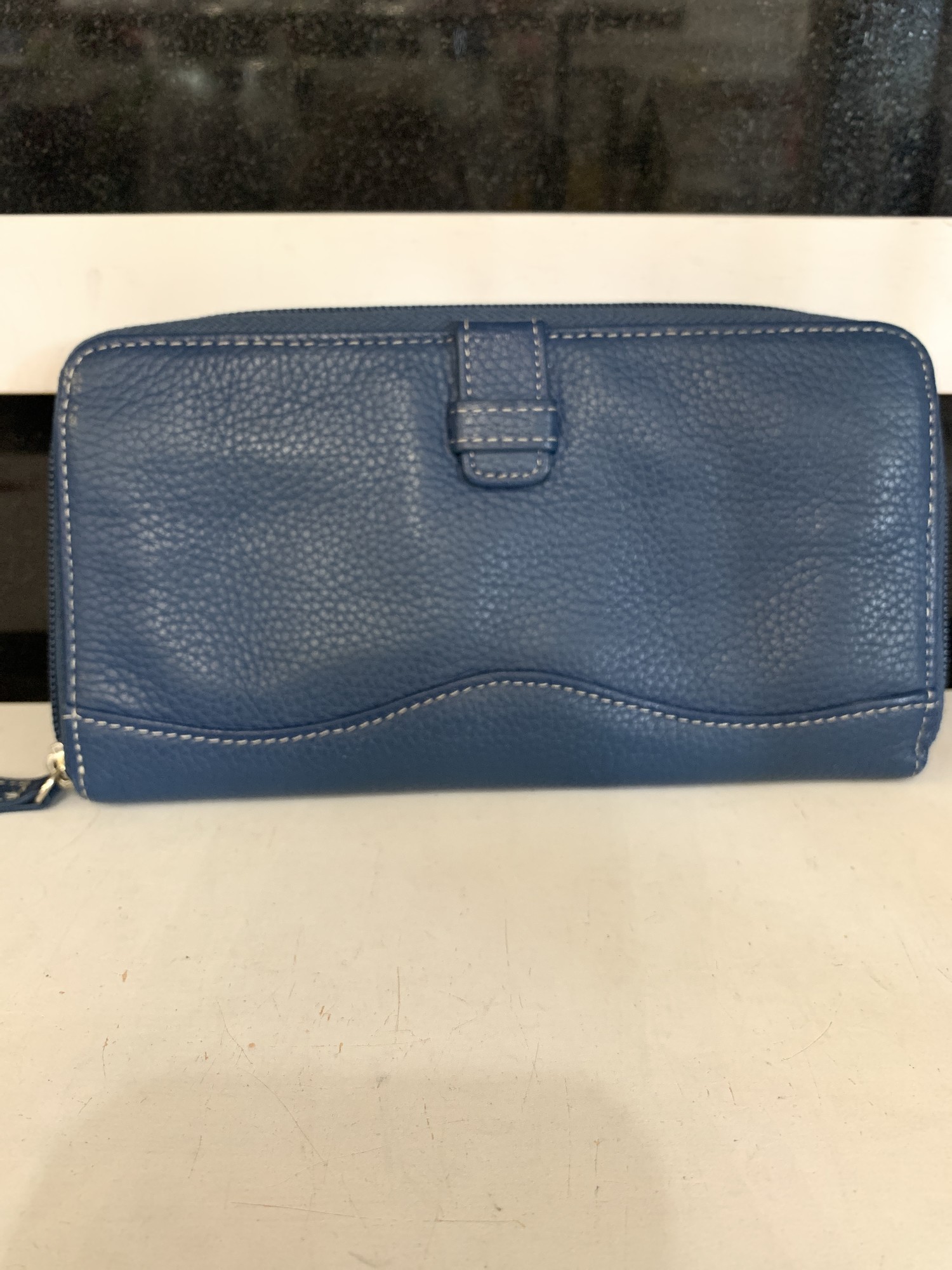 Tignanello wallet Clearance