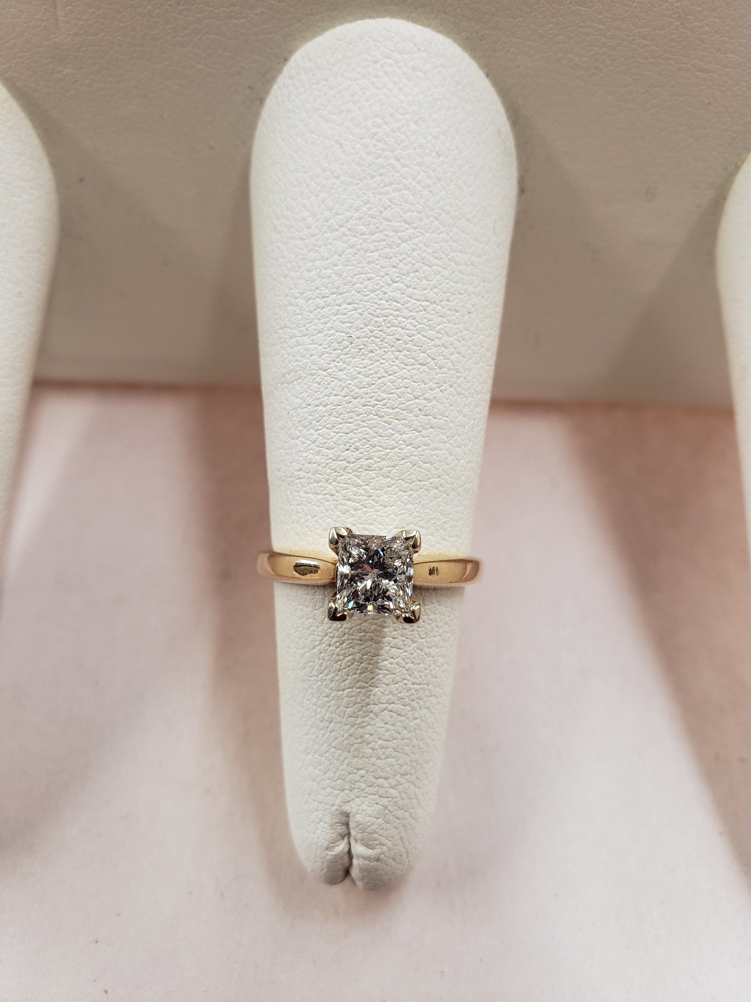 1.01ct H/SI Princess Cut Diamond Ring
Size 7.5

Can be sized up or down for an additional fee
Pictures do not do the jewelry justice.
Photo ID required for pick up of online purchases. We will not ship jewelry purchases.


All jewelry has been checked by a Certified Gemological Institute of America (GIA) Accredited Jewelry Professional (AJP) and/or appraised by a certified local jeweler.