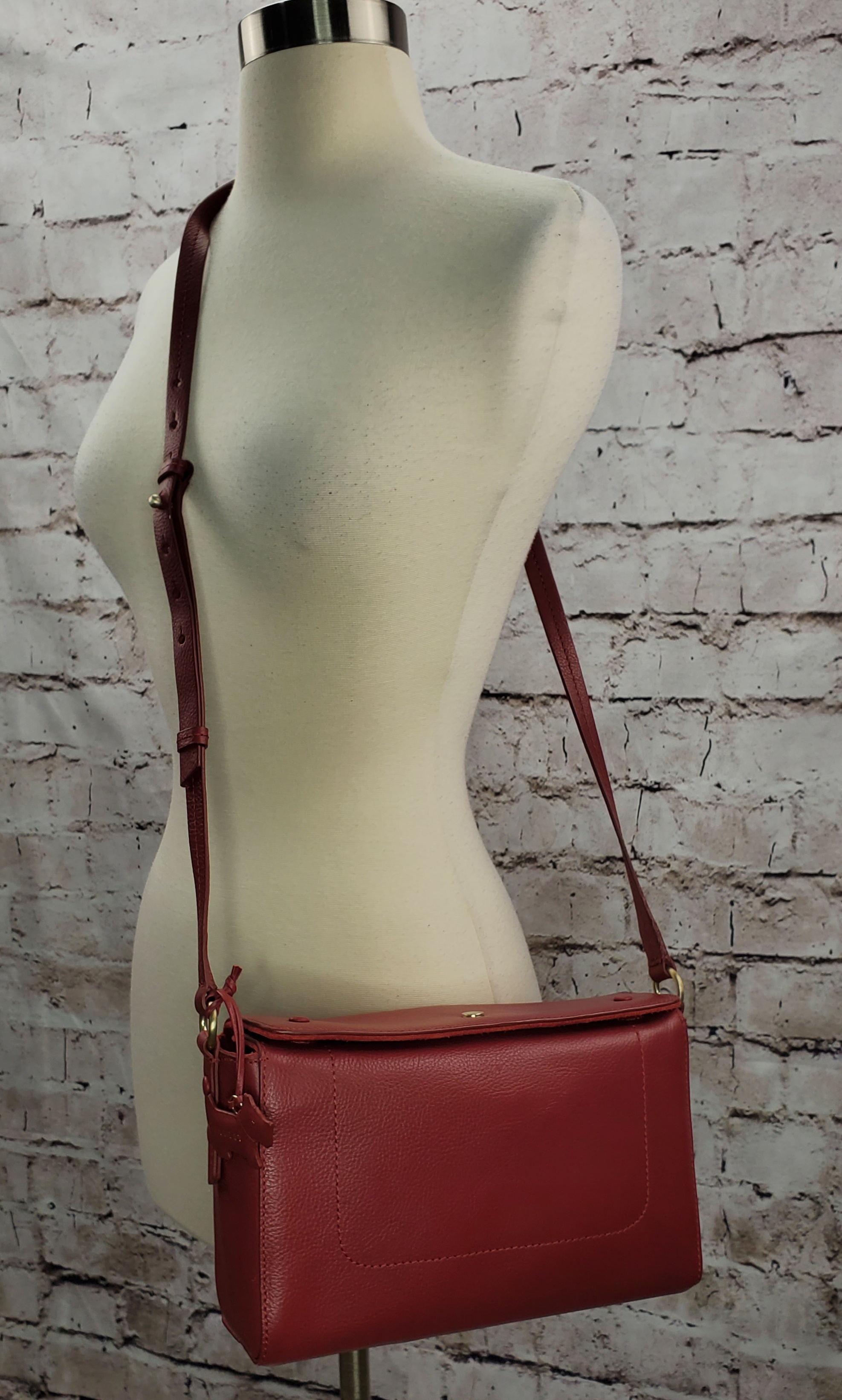 belmont crossbody fossil