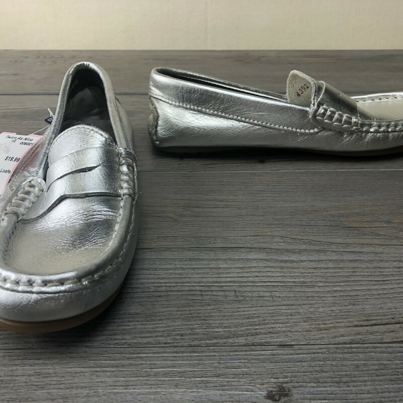 Diggers Penny Loafer, Silver, Size: 1Y