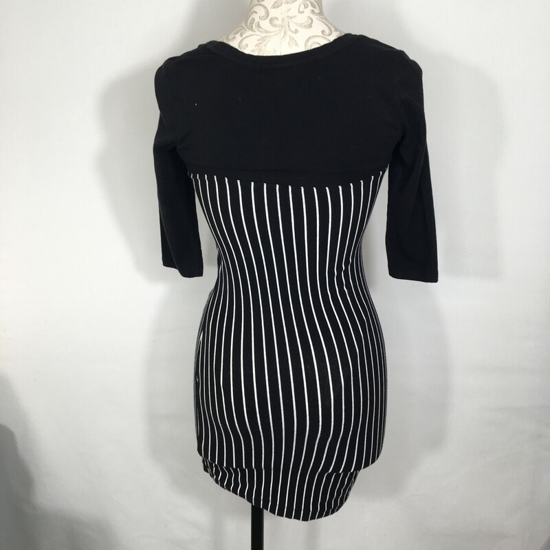 120-206 Forever 21, Black, Size: Small black dress w/white stripes cotton/elastane