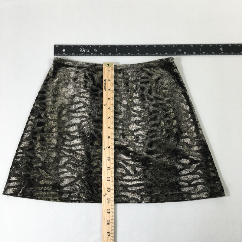 125-012 Express, Brown, Size: XS velvet zebra print skirt 90% polyester 10% spandex  good