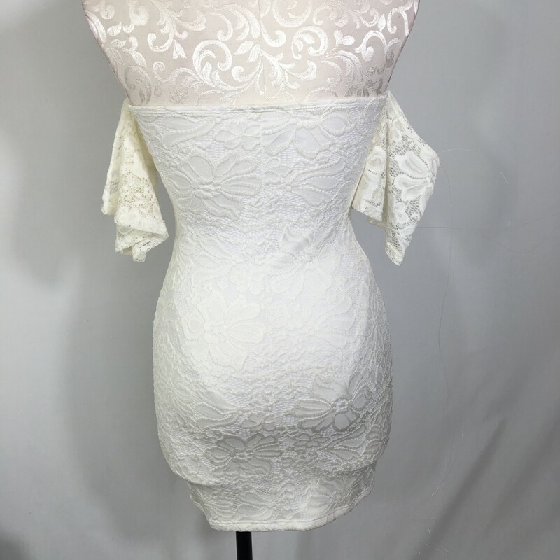 BlueBlush Lace Off Should, White, Size: Small