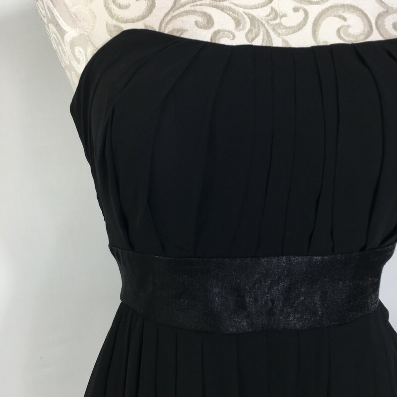 White House Black Market, Black, Size: 0 Strapless flowy dress with silk strap around the middle
