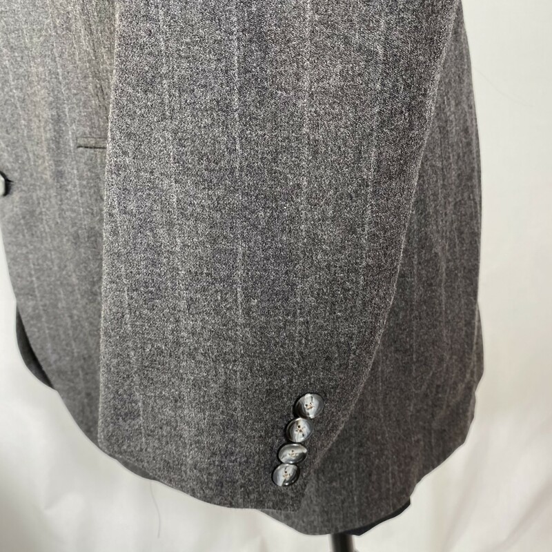 Barneys New York, Gray, Size: Large 41LG 34LG light striped jacket and pants suit 90% wool 10% cashmere