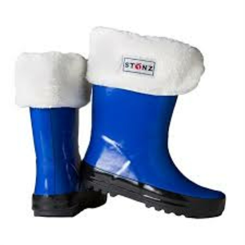 Stonz Rain Bootz, Royal Blue, Size: 5T
Stonz are made with natural rubber and are 100% waterproof with soft cotton lining for comfort and function.

Features
Vegan friendly Made with natural rubber
Free from PVC, phthalates, lead, flame retardants and formaldehyde
Extra wide opening makes them easy to put on
Non-slip soles for safe play and Soft cotton inside lining
Soft and flexible natural rubber for increased comfort
Can be layered up with Stonz Rain Boot Liners for extra warmth