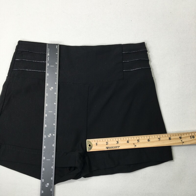 120-240 Contenta, Black, Size: Small Black shorts rayon/nylon/polyester/spandex