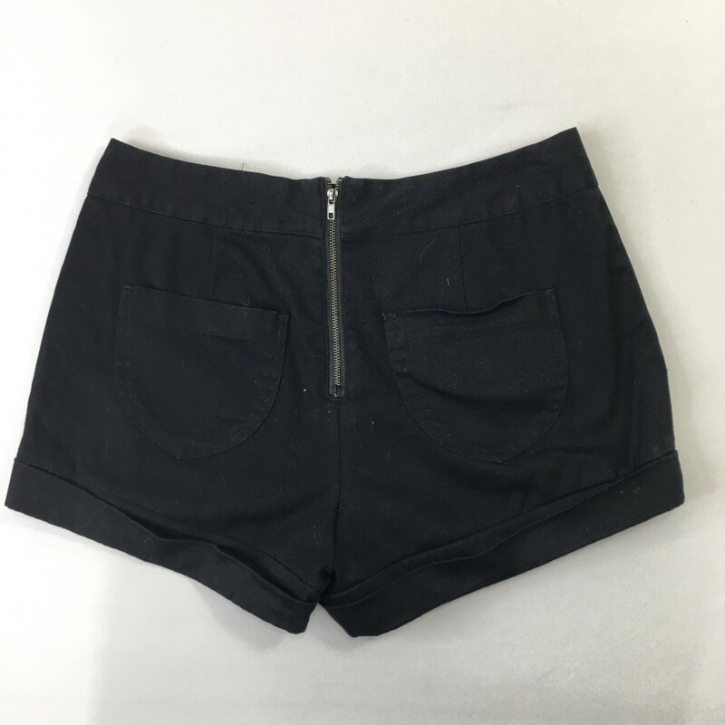 125-114 Manifesto, Black, Size: Medium short black plain shorts with zipper in the back 98% cotton 2% spandex  good