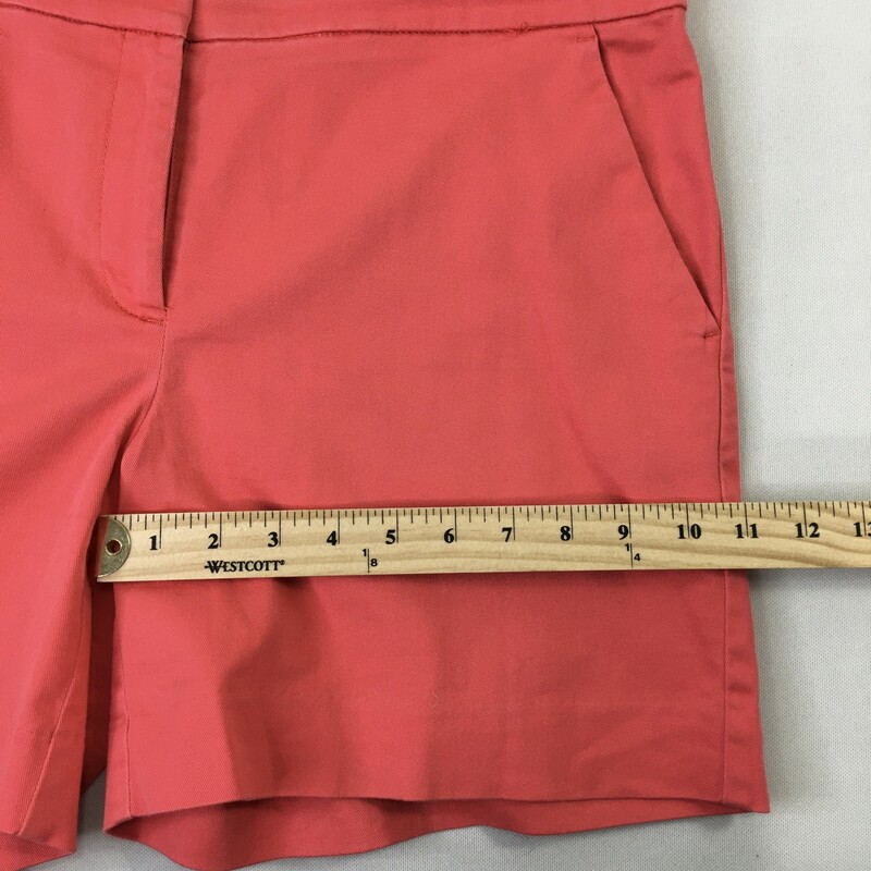 102-046 The Loft, Pink, Size: 6 Pink Shorts 97% cotton 3% spandex