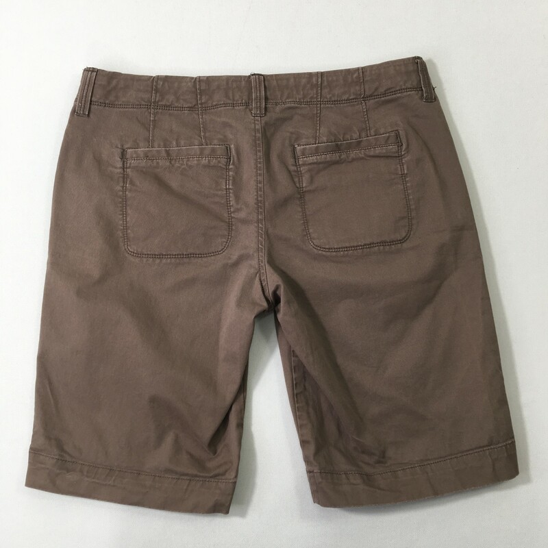 102-249 Old Navy, Brown, Size: 4 bermuda shorts 97% cotton 3% spandex