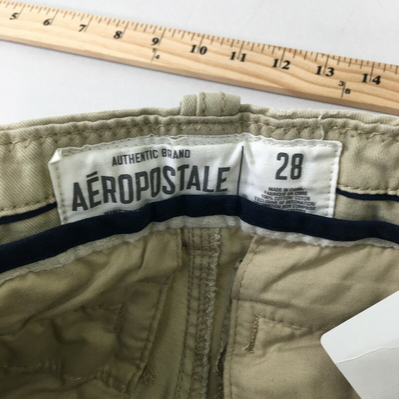 100-777 Aeropostle, Khaki, Size: 28 Mens khaki shorts 100% cotton  Good