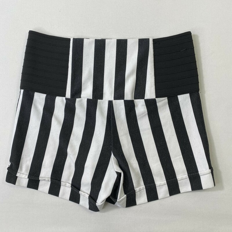 125-118 Lime, White An, Size: Medium black and white striped spandex shorts 89% polyester 7% rayon 4% spandex  good