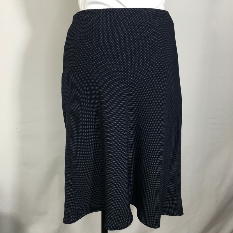 121-005 Jones New York Su, Black, Size: 10 Black blazer Skirt Set w/white dots polyesther/rayon  Good