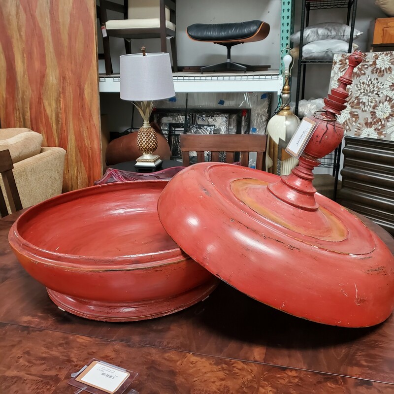 Red Laqured offering tray, extra large, would make excellent table center piece , Size: 24x27
