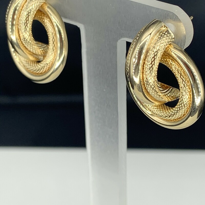 Doorknocker Earrings<br />
Mesh and Polished Combination<br />
14 karat Yellow Gold<br />
Post Backs