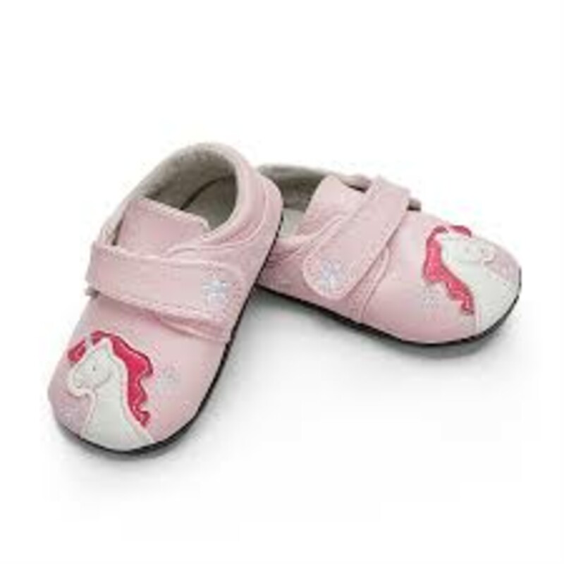 MyMocs - Dixie Unicorn, Pink, Size: 0-6M<br />
<br />
Do you believe in unicorns? We do!<br />
<br />
Hand crafted from genuine and vegan leather<br />
Equipped with our signature super-flex sole<br />
Industry-defining 3mm ankle and sole cushioning<br />
Hook and loop closures for a secure and custom fit<br />
Perfect for indoor or outdoor use