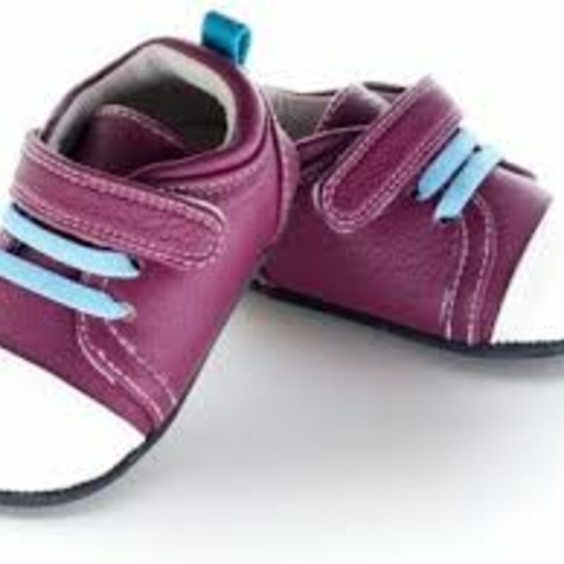 My Mocs - Janica Trainers, Purple with Blue Laces<br />
Size: 30-36M<br />
<br />
These kicks scream street cool!<br />
<br />
Hand crafted from genuine and vegan leather<br />
Equipped with our signature super-flex sole<br />
Industry-defining 3mm ankle and sole cushioning<br />
Hook and loop closures for a secure and custom fit<br />
Perfect for indoor or outdoor use