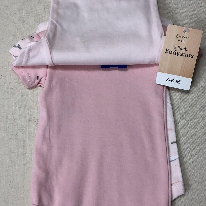 Modern Baby Onesie 3pcs, Pink, Size: 3-6M
New with tag
