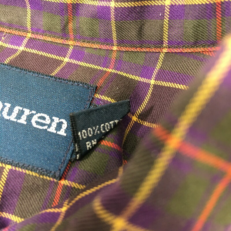 114-008 Ralph Lauren, Plaid  C, Size: Medium Dark Plaid Button-Up 100% Cotton