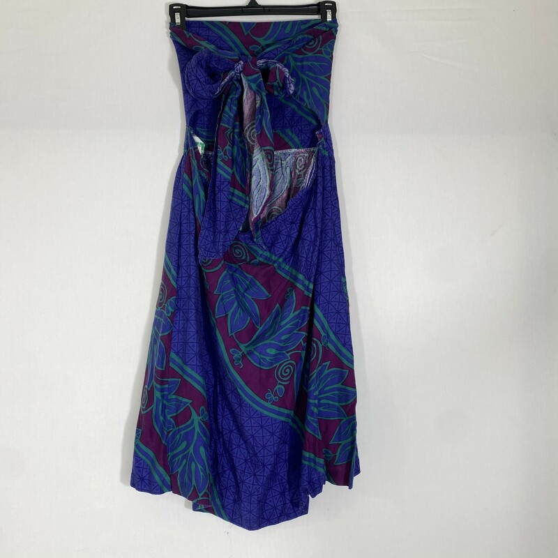 125-109 Island Cargo, Purple, Size: Small purple patterned strapless tie back dress 100% rayon  good