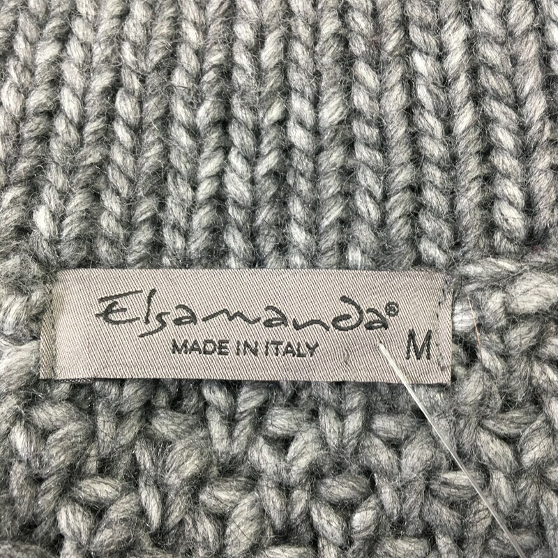 117-009 Elsamanda, Grey, Size: Medium