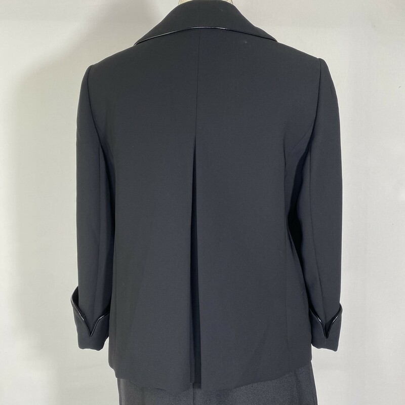121-016 Tahari Blazer/pan, Black, Size: 10 pants and blazer set