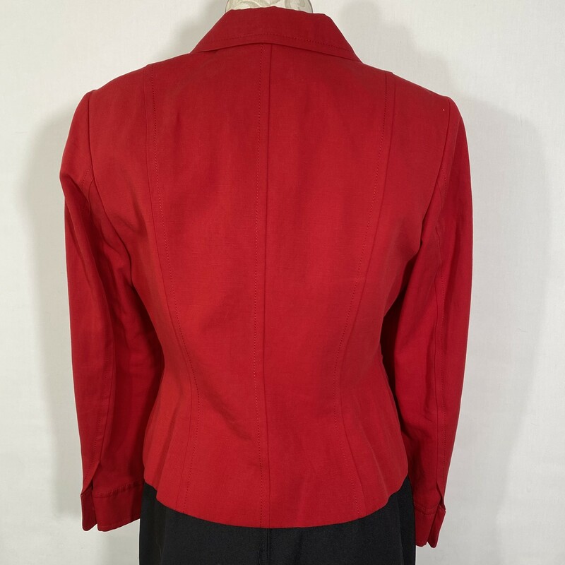 100-622 Talbots Petites, Red, Size: 10 Red button up blazer w/ front pockets 100% polyesther