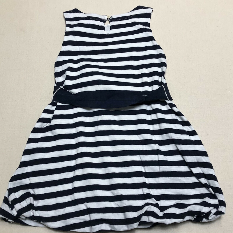 Crewcuts Dress, Striped, Size: 4Y
Small stain in the front