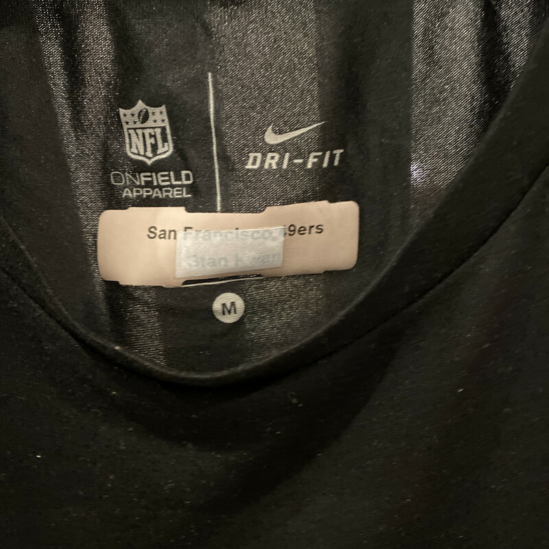Used condition
Black- size medium-dri-fit
Previous player sticker at tag area
Some light stains; some tiny snags; wrinkled; faded; pilling and fuzz




#recycledactivewear
#raw4sports
#shopsportz