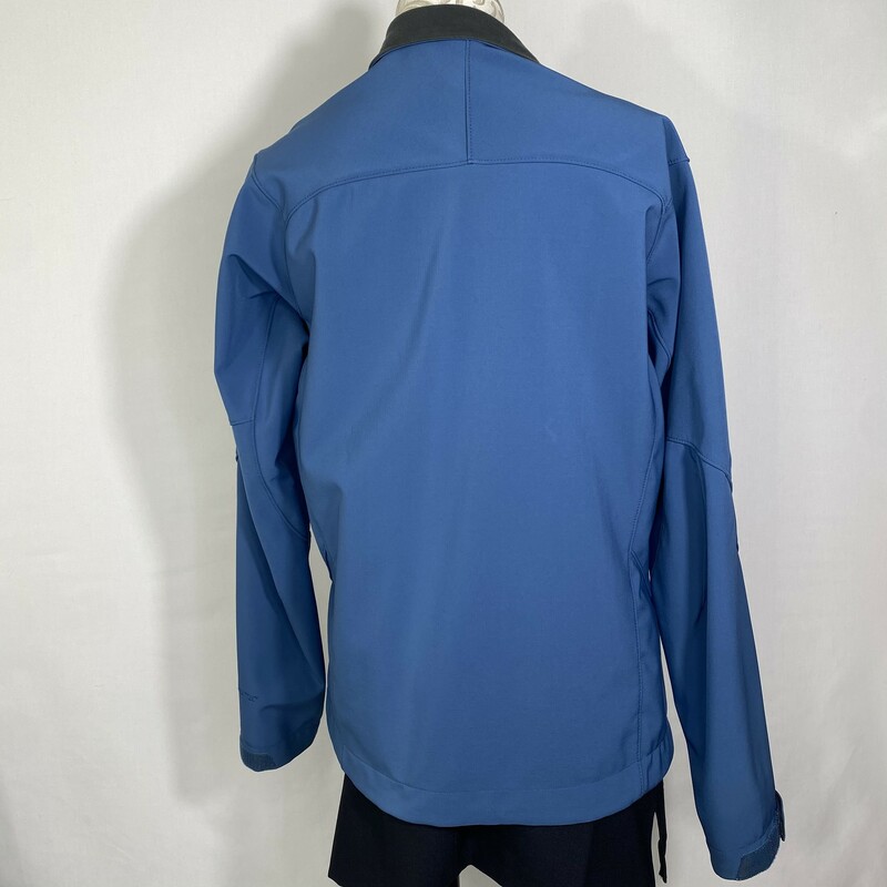 114-097 Patagonia Windbre, Blue, Size: Medium mens medium  blue wave sailing embroidered on chest