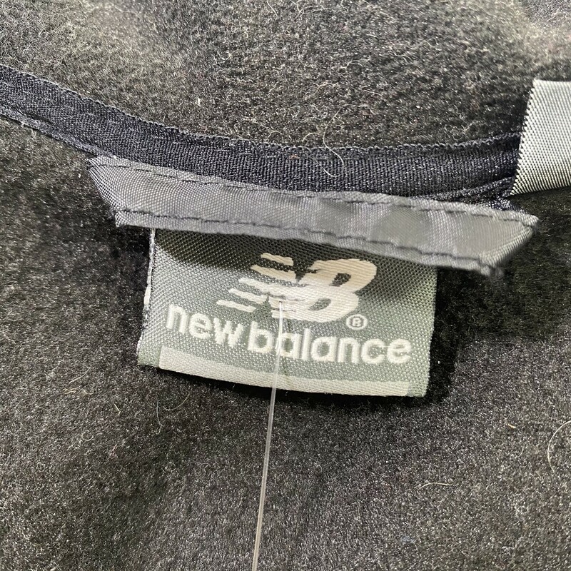 100-1042 New Balance, Black, Size: Large thick black grey and green zip up winter coat mens 100% polyester  good