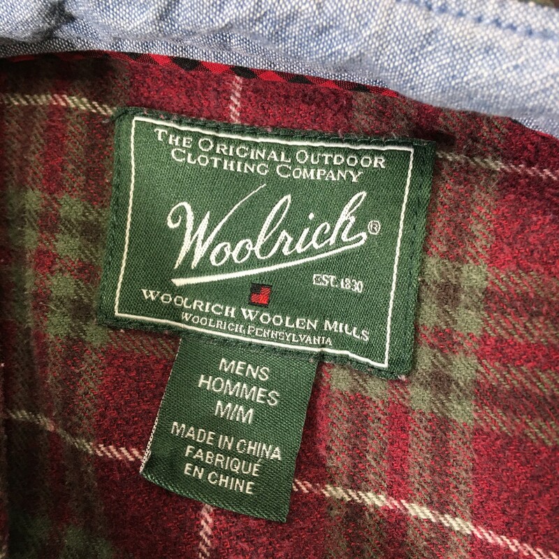 100-673 Woolrich, None, Size: Medium Maroon flannel w/green and white stripes