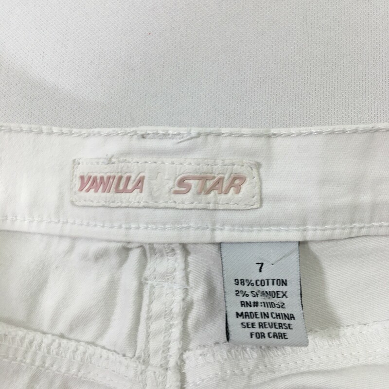 110-153 Vanilla Star, White, Size: 7 white cropped jeans 98% cotton 2% spandex  good