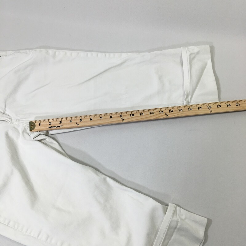 110-153 Vanilla Star, White, Size: 7 white cropped jeans 98% cotton 2% spandex  good