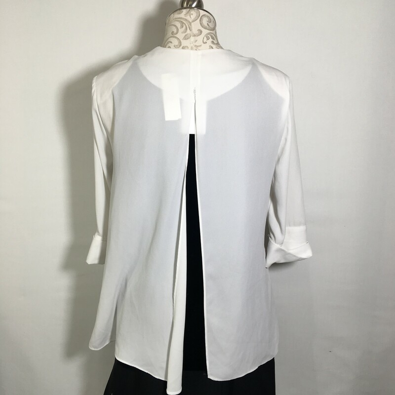 120-355 Double Zero, White, Size: Medium white blouse with gold sequins in the front 100% polyester  good