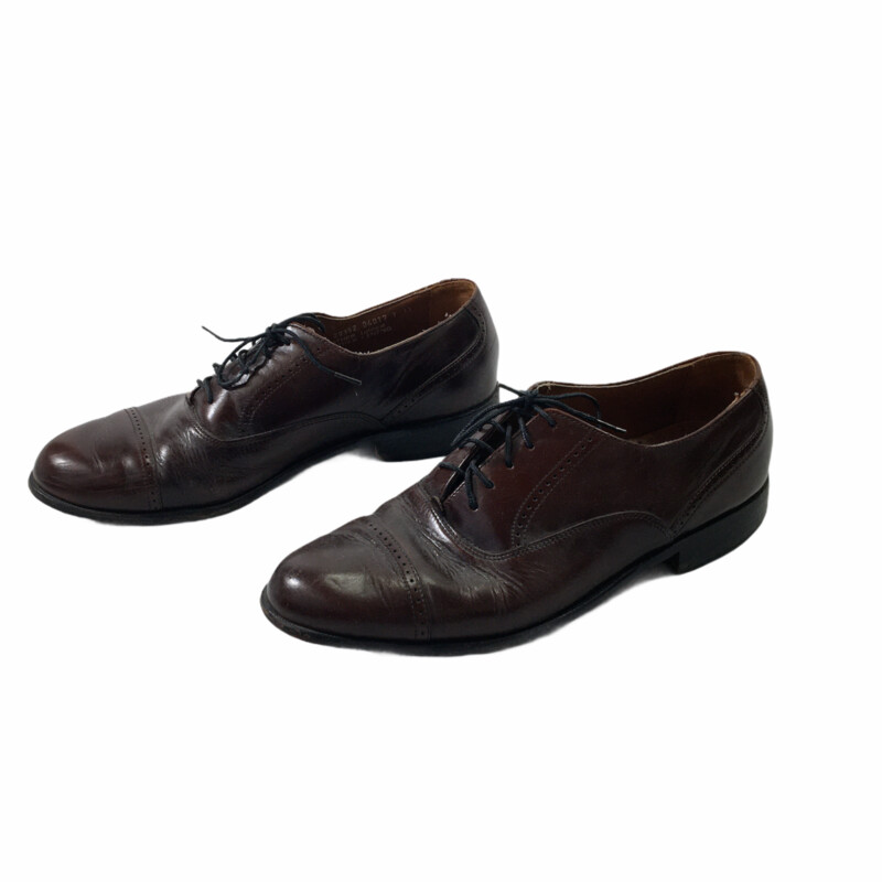 100-932 Bostonian, Brown, Size: 8 dark brown lace up dress shoes with detailing leather  good