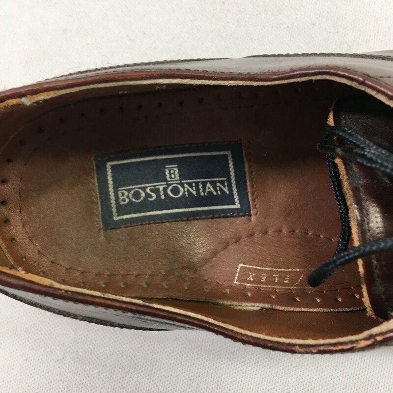 100-932 Bostonian, Brown, Size: 8 dark brown lace up dress shoes with detailing leather  good