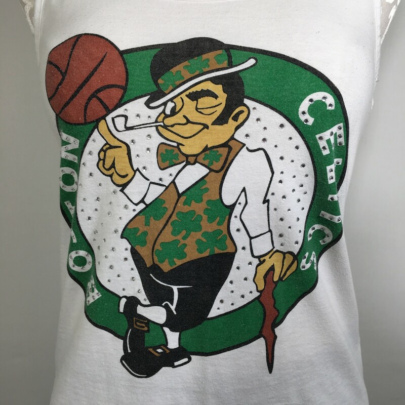 100-575 Nba, White, Size: Small<br />
White tank top w/ Boston Celtics logo cotton/olyesther