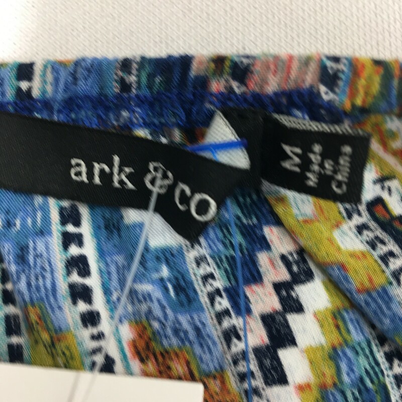 105-130 Ark & Co., Multicol, Size: Medium Patterned Flowy Sleeveless Shirt 100% cotton