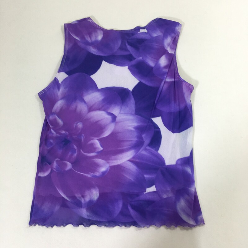 120-281 Weston Wear, Purple, Size: Medium Sleeveless shirt w/purple flowers no tag