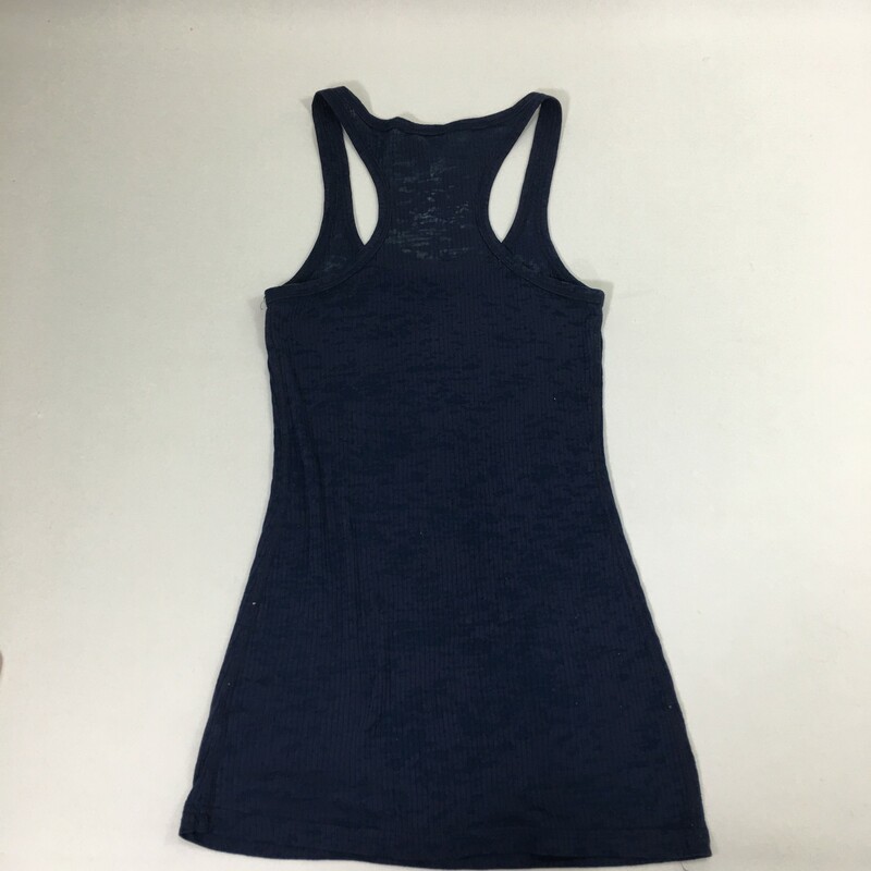 100-569 Delia's, Blue, Size: Small<br />
Sheer navy blue tank top Polyester/ Rayon
