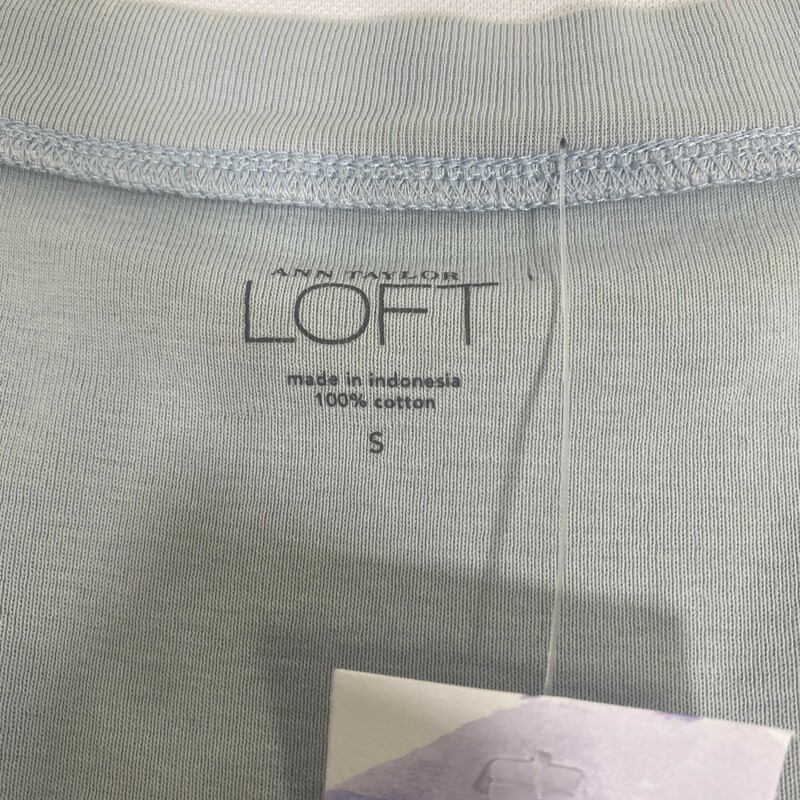 103-024 Loft, Light Bl, Size: Small Light Blue V-Neck Shirt 100% Cotton  Good