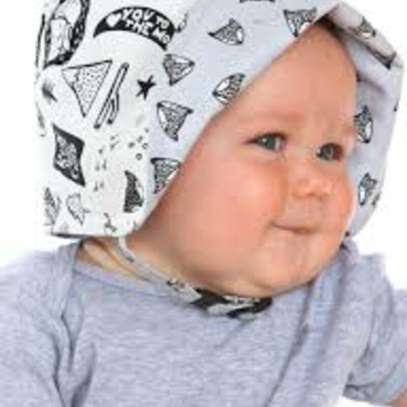 Adventure Awaits Bonnet, Black/Wh, Size: 1-2Y<br />
NEW!<br />
Sized to Age – for a perfect fit<br />
Reversible – like two hats in one<br />
Chinstrap - it’s fully adjustable and keeps the hat in place with a break away clip for safety<br />
Full Brim - provides ample shade<br />
Flat Back – perfect to use in baby carriers<br />
100% cotton - means it’s light weight and breathable<br />
Machine Washable - durable and easy to love<br />
Made In Canada