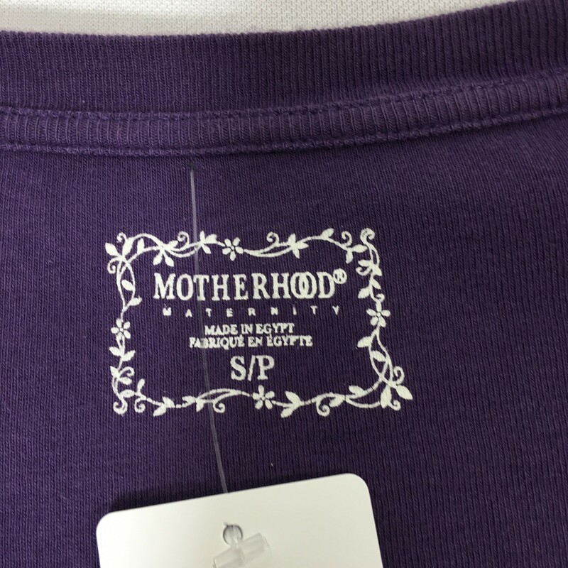 100-582 Motherhood Matern, Purple, Size: Small
Purple long sleeve maternity shirt