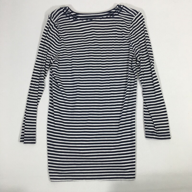 110-049 J Crew, Blue And, Size: Small<br />
Blue and White Striped Shirt With Embroiderede Details