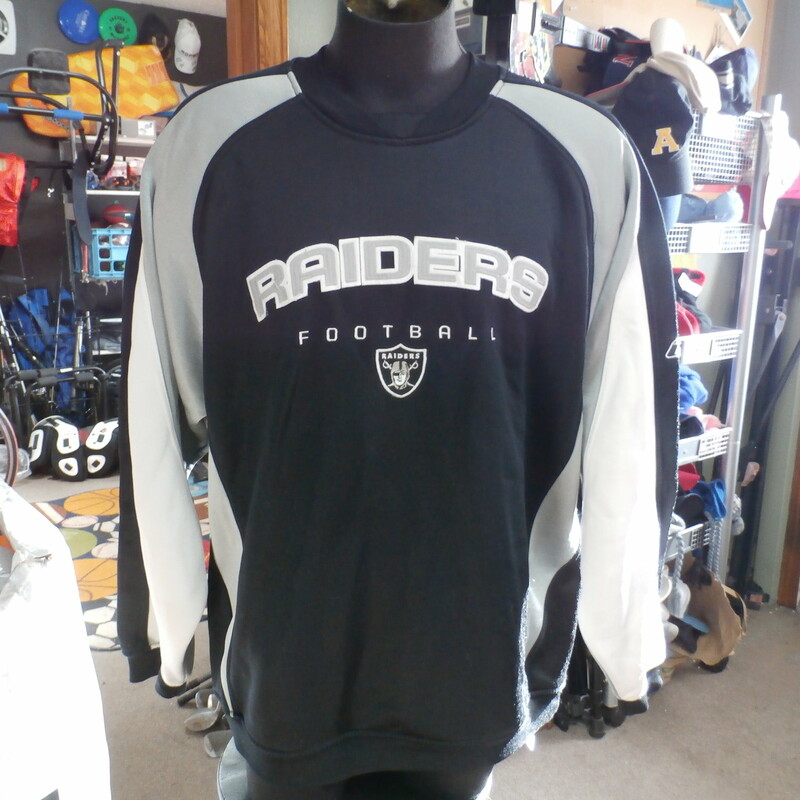 Raiders Sweater Mens 2XL Black Pullover Embroidered Fleece Football NFL  Reebok