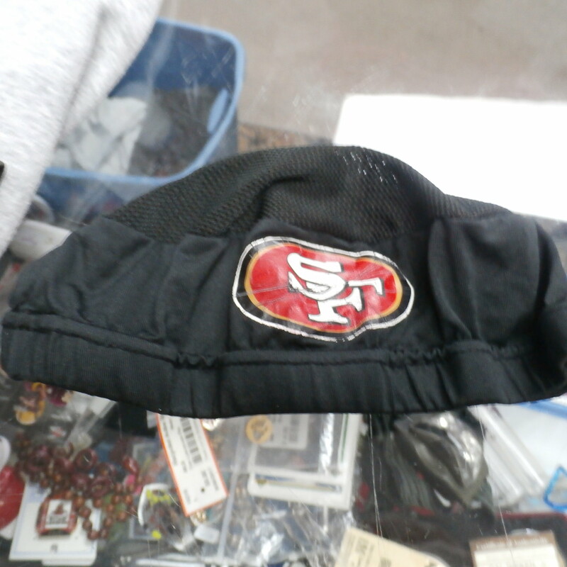San Francisco 49ers Men's Skull Cap Black Size S/M #27828
Rating: (see below) 4- Fair Condition
Team: San Francisco 49ers
Player: Team
Brand: New Era
Size:  Small/Medium men's -
Color: Black
Style: screen pressed; skull cap
Material:  92% polyester; 8% spandex
Condition: 4 - Fair Condition - Wrinkled; light fading of the fabric; pilling and fuzz; the logos are wrinkled and cracked and worn; normal signs of use
Item #: 27828
Shipping: FREE