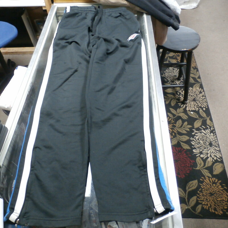 OKC Thunder Men's NBA Basketball Pants Black Size Small Polyester #28930<br />
Rating: (see below) 4- Fair Condition<br />
Team: OKC Thunder<br />
Player: Team<br />
Brand: NBA<br />
Size: Men's Small (Measured Flat: Waist 14\"; Length 44\"; inseam 31\")<br />
Measured flat: across waist laying flat; waist to bottom of legs; crotch to bottom of legs<br />
Color: Black<br />
Style: embroidered; leg zippers; drawstring and elastic waist; side pockets;<br />
Material:  100% Polyester<br />
Condition: 4- Fair Condition:  Wrinkled; Minor Pilling and Fuzz; fabric is discolored; left leg zipper is missing the zipper pull; small hole R thigh; tiny burn hole crotch area; small rip bottom of R pant leg on the very bottom; a couple small rips on the R thigh area near the logo; overall worn but functional; snag back of the R leg at the bottom; a few other snags throughout and a few other fabric blemishes throughout<br />
Item #: 28930<br />
Shipping: FREE