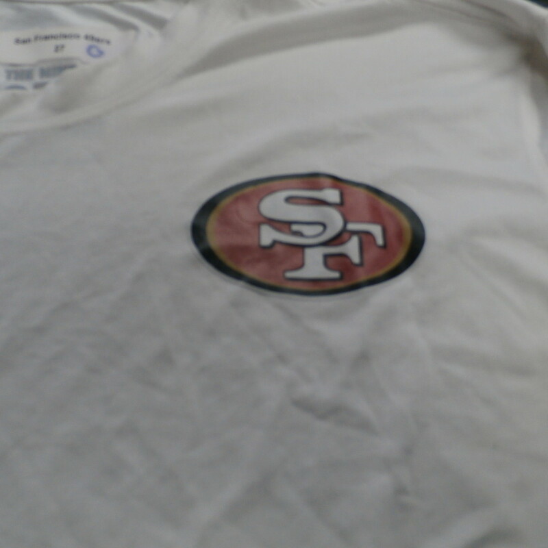 SF 49ers LS, White, Size: Large<br />
Nike Men's San Francisco 49er's long sleeve shirt white size Large poly #28718<br />
Rating: (see below) 4- Fair Condition<br />
Team: San Francisco 49er's<br />
Player: N/A<br />
Brand: Nike<br />
Size:  Men's Large  (Measured Flat: Across chest 21\"; Length 27\")<br />
Measured Laying Flat: armpit to armpit; top of shoulder to bottom hem<br />
Color: White<br />
Style: Long sleeve shirt; Screen pressed<br />
Material: 100% Polyester<br />
Condition: 4- Fair Condition: wrinkled; minor pilling and fuzz; discoloration from use; some light staining on front; black stains on the right sleeve; light staining on left sleeve;<br />
Item #: 28718<br />
Shipping: FREE