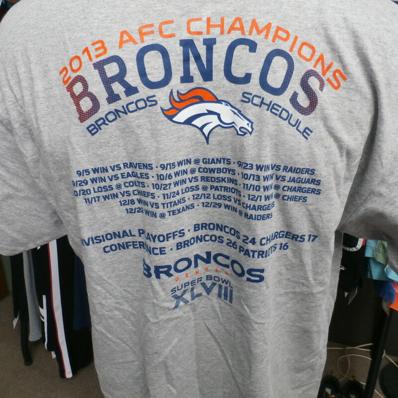 Denver Broncos NFL men's T shirt gray XL 30025
Our Clothes Rating: 3- Good Condition
Brand: NFL
size: Men's XL- (Chest: 22\" Length: 30\")
color: Gray
Style: screen pressed shirt
Condition: 3- Good Condition- minor pilling and fuzz; wrinkles
Shipping: FREE
Item #: 30025